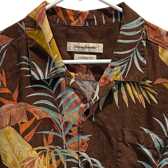 Tommy Bahama Silk Tropical Hawaiian Shirt Men's XL Short Sleeve Brown Floral - Picture 1 of 5